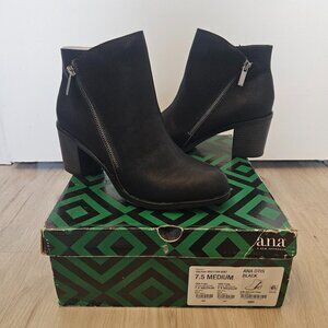 ANA Otis Black Ankle Boots Booties Size 7.5 Medium a.n.a JCPenney Heeled Zip